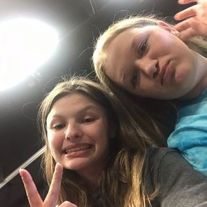 Meet your Posher, Sara